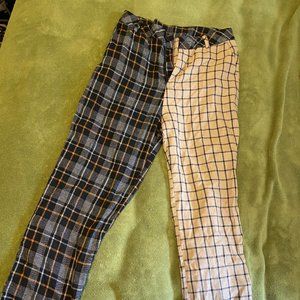 Multi-Patterned Plaid Pants Size S